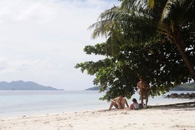Flower Island Resort