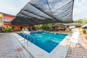 Infinity Garden Resort by RedDoorz