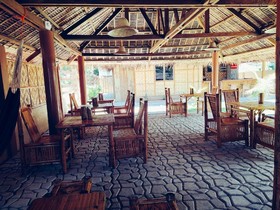 Amihan Seaside Inn