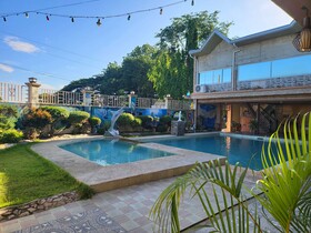 Rooms R Us - Villa Elsie Resort