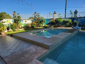 Rooms R Us - Villa Elsie Resort