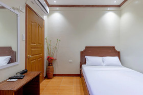 Arjaymay Apartelle
