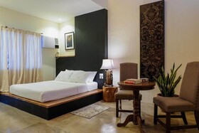 Ceda Guest House by HiveRooms