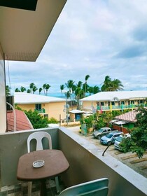 Hrj Hotel