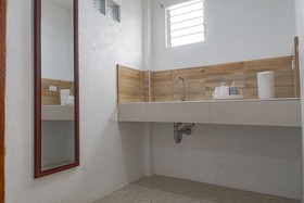 Myrna's Pension House by OYO Rooms