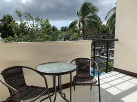 Villa MJ Maristela Beach Resort