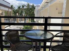 Villa MJ Maristela Beach Resort