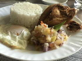 Villa MJ Maristela Beach Resort