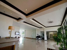 Holiday Inn & Suites Batangas LimaPark