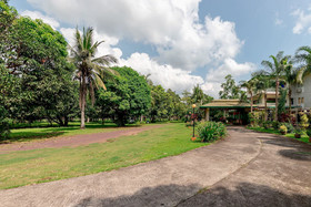 Hacienda Darasa by ZEN Rooms