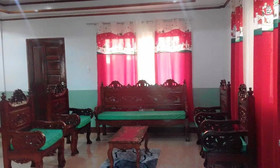 Den’s Transient House