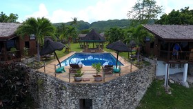 Parrot Paradise Resort