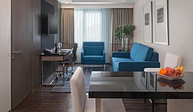 Seda Bonifacio Global City