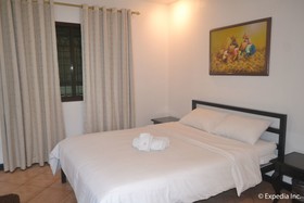 Apartelle Royal