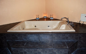 Apartelle Royal
