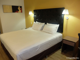Apollonia Royale Hotel