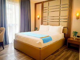 El Vistra Hotel Angeles