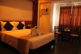 Grace Crown Hotel