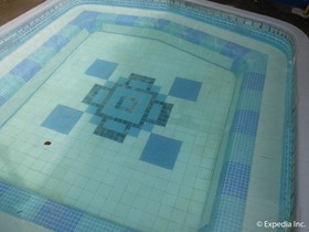 Horizon Frontier Hotel