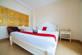 Hotel Vanna by RedDoorz Premium