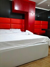 King Rapid Rise Hotel