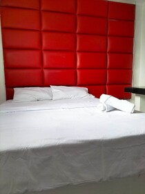 King Rapid Rise Hotel