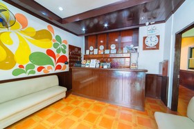 RedDoorz Near Walking Street Angeles City