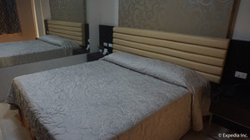 Score Birds Hotel