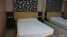 Score Birds Hotel