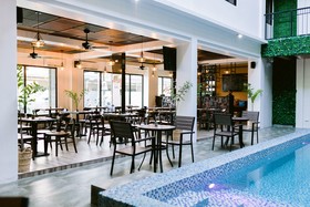 Surestay Plus Hotel by Best Western AC LUXE Angeles City