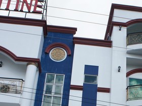 Valentine Park Hotel