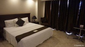 Valentino's Hotel