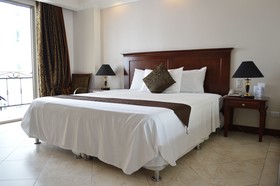 Valentino's Hotel