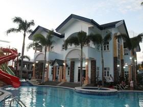Villa Jhoana Resort