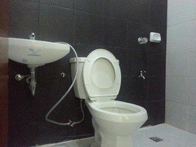 Modern Peak Suites & Private Resort