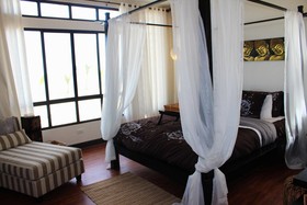 Argao Royal Palms Service Villas