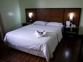 Bacolod Business Inn