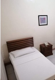 RedDoorz at Casa Marabella Villamonte Bacolod City