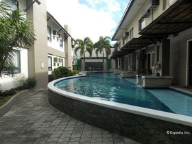 Circle Inn - Hotel & Suites