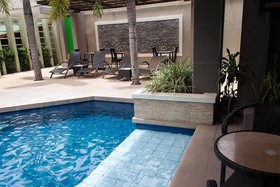 Circle Inn - Hotel & Suites