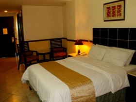 Goldenfield Kundutel Hotel