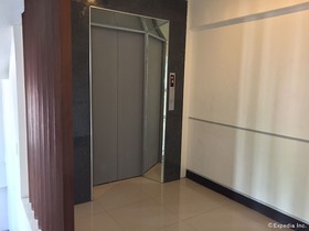 Negrense Suites