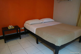 Negrense Suites