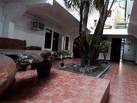 Pleasant Travelers Pension House