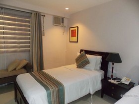 The Suites at Calle Nueva