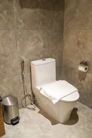 Brittany Hotel Villar City