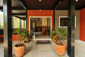 Hotel Ramiro by RedDoorz