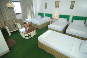 Hotel Supreme