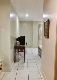 La Brea Inn