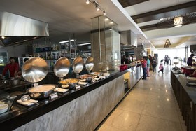 Newtown Plaza Hotel